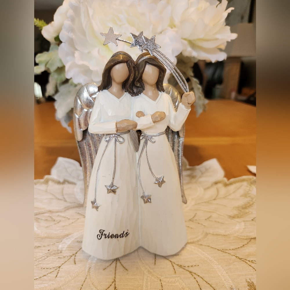 ST. NICHOLAS SQUARE 7" FRIENDS PEACE & LOVE ANGEL FIGURINE
